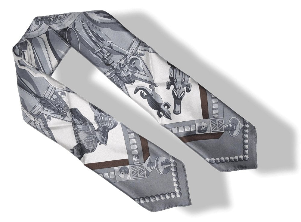 Hermes Cuillers d'Afrique by Caty Latham Twill 90