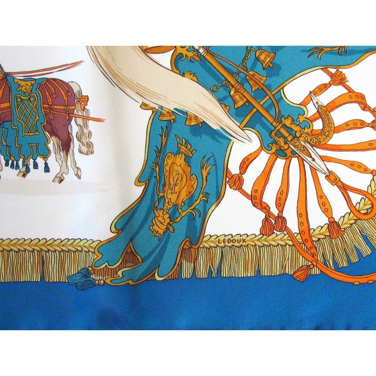 Hermes Caparacons de la France et de l'Inde by Ledoux Twill 90