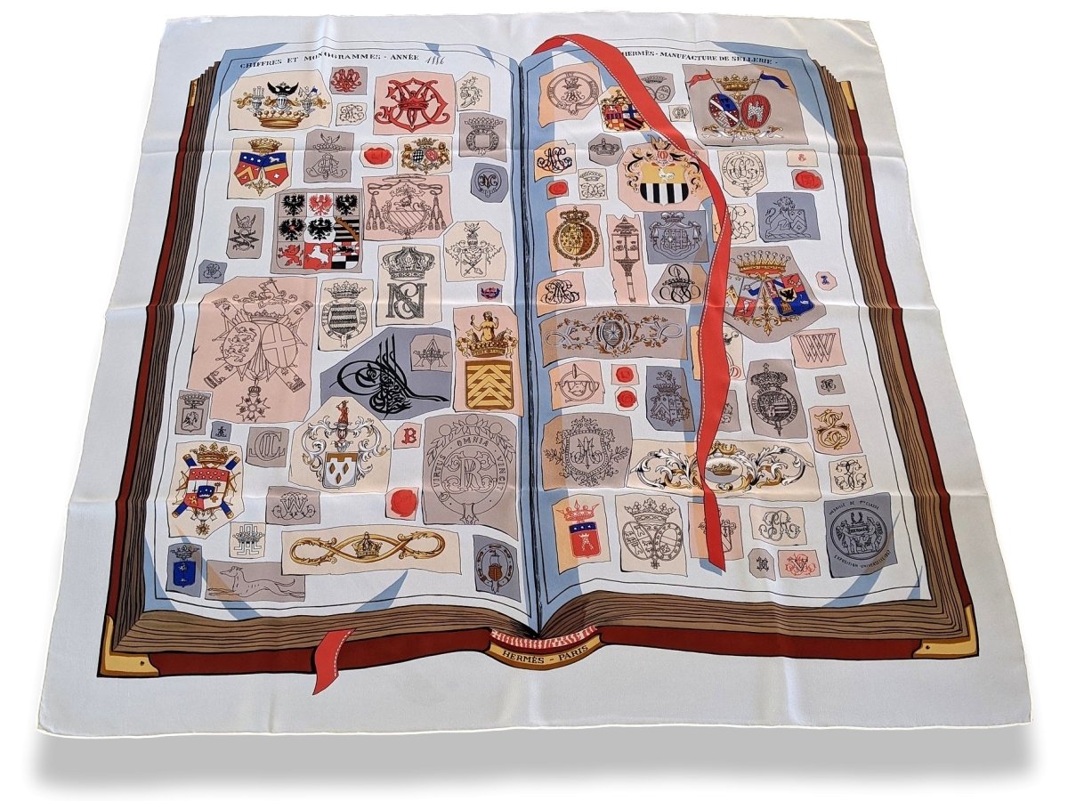 Hermes 1998 Blanc/Multi CHIFFRES ET MONOGRAMMES - ANNEE 1886 by Lise Coutin Crepe of Silk 90, Mint!