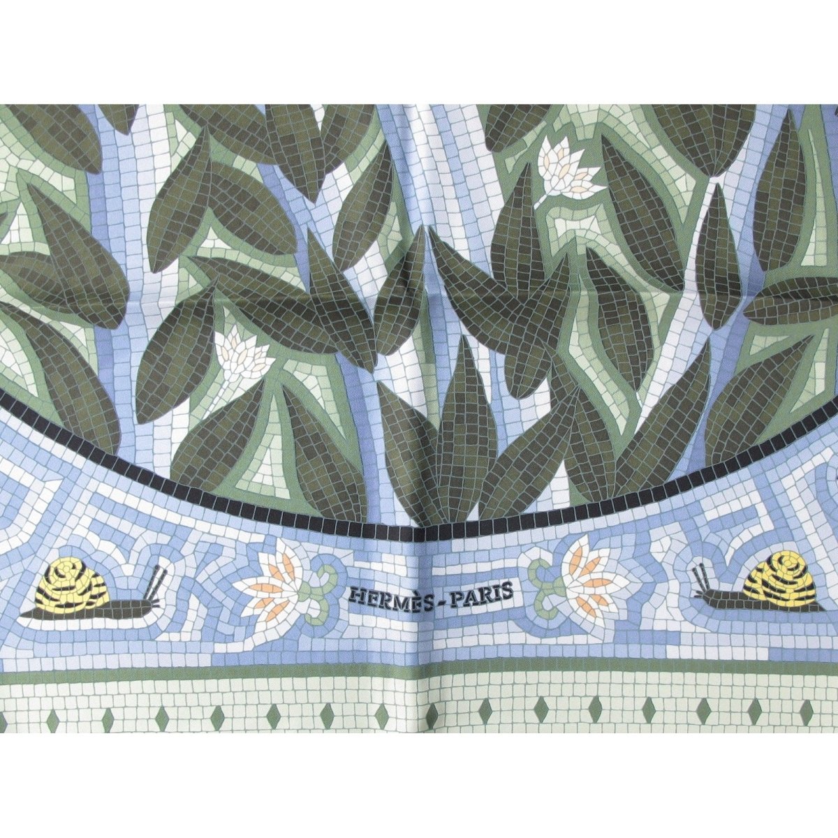 Hermes Cave Felem by Christine Henry Twill 90