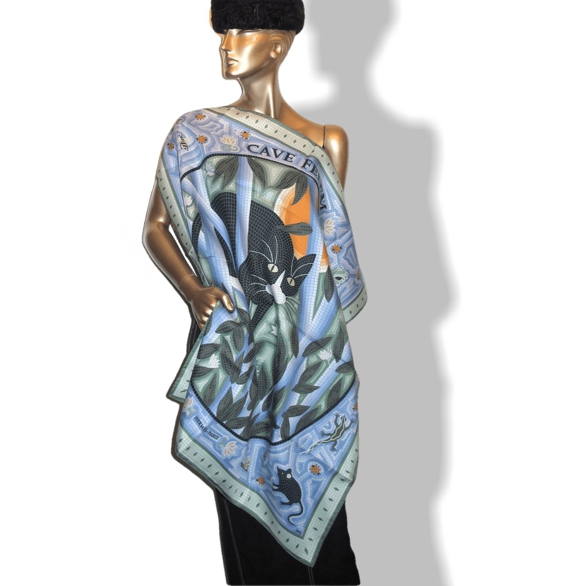 Hermes Cave Felem by Christine Henry Twill 90