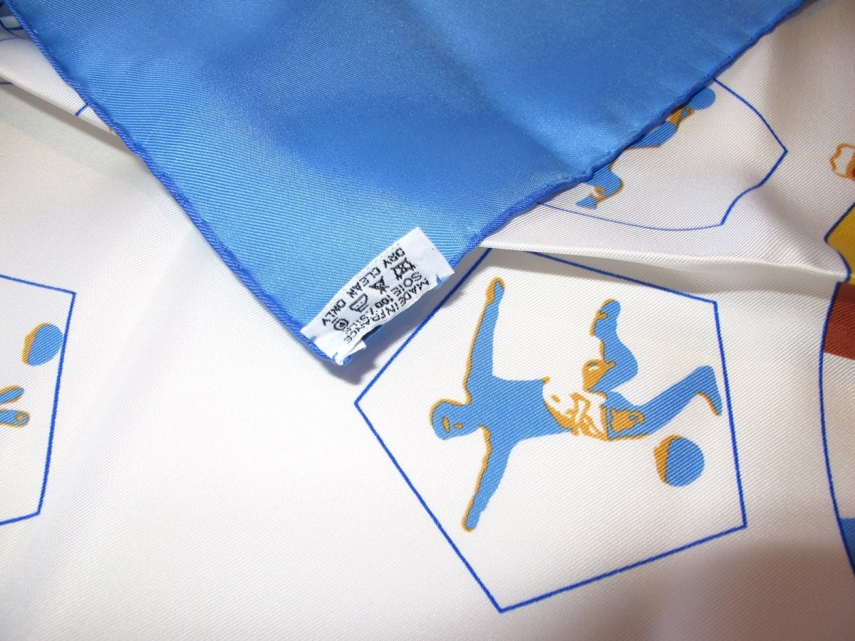 Hermes 1998 Vive les Champions Special Issue, France Victory, World Football Cup Twill 90, New! - poupishop