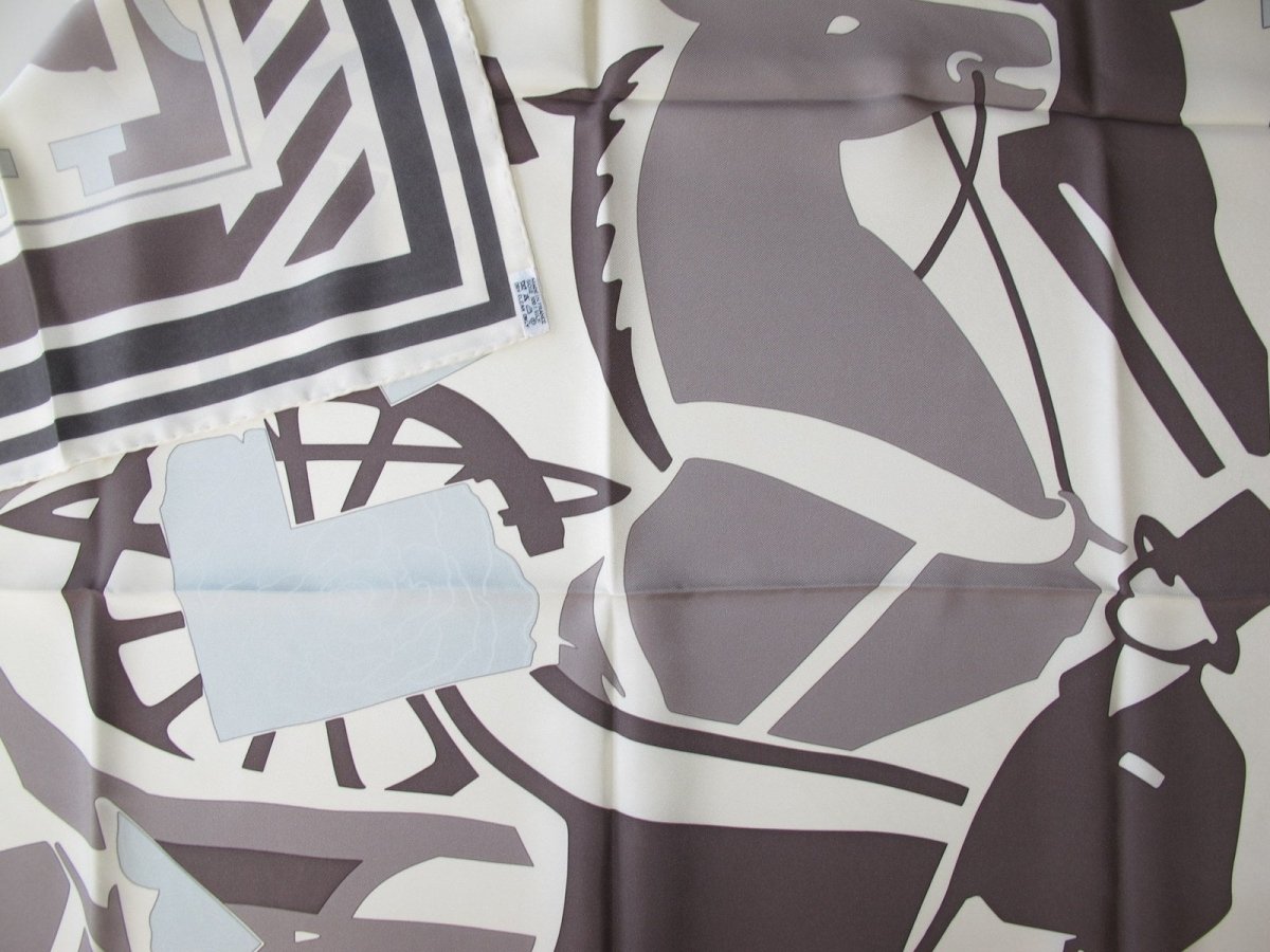 Hermes Puzzle II by Joachim Metz Twill 90