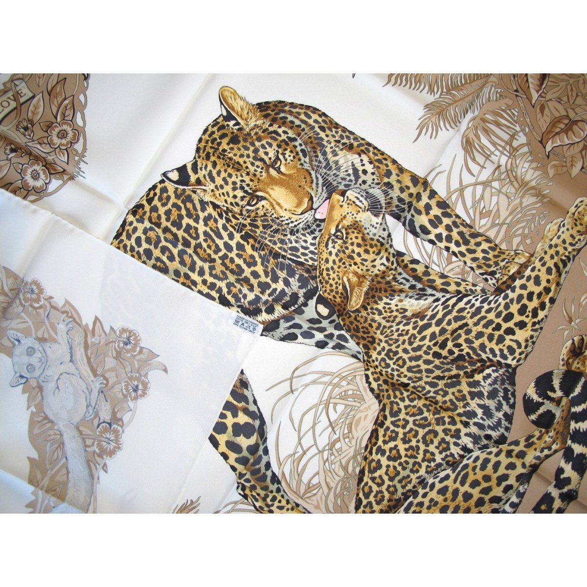 Hermes Jungle Love by Robert Dallet Twill Silk 90