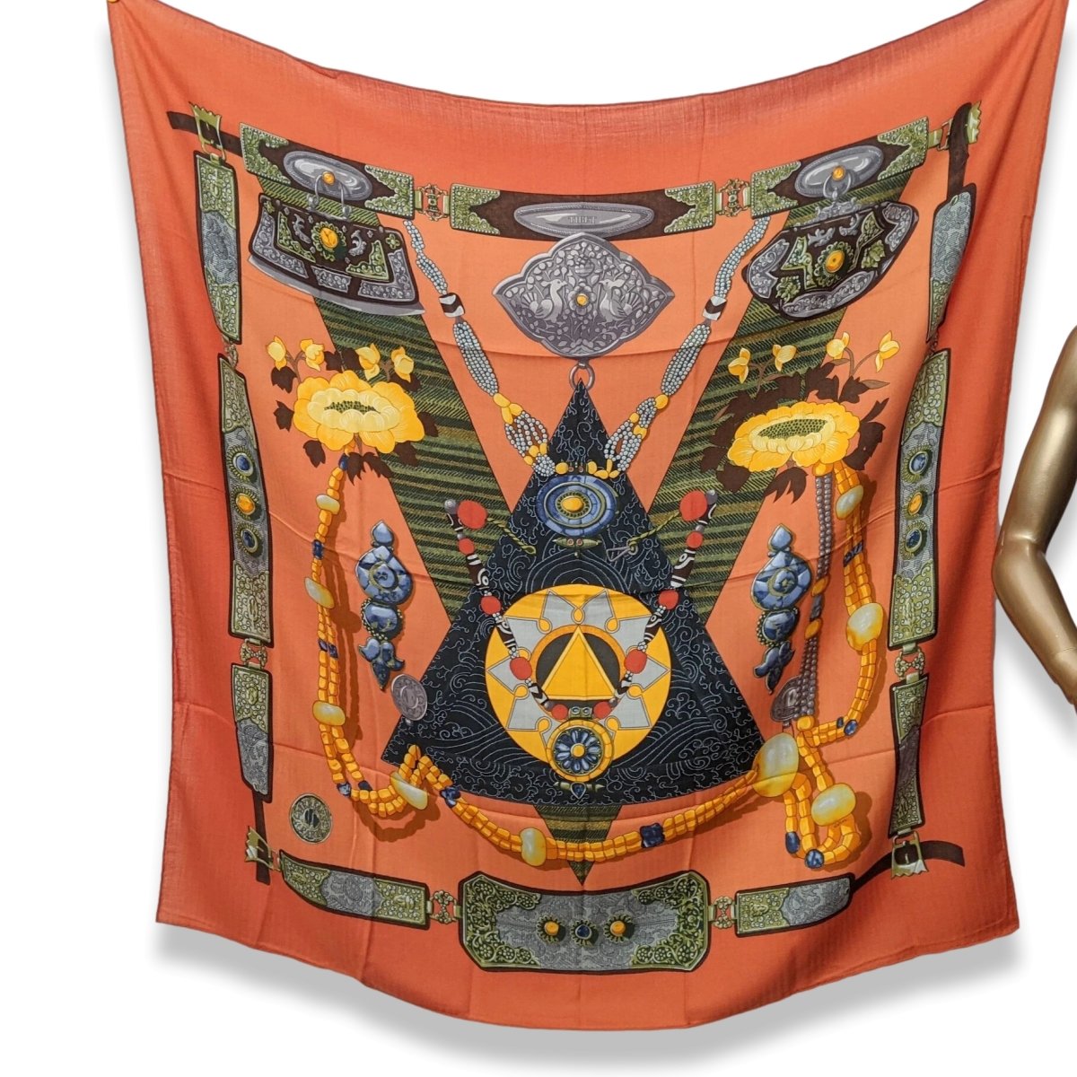 Hermes 2000s Rust Orange/Orange dégradé TIBET by Caty Latham Blanc Matt Overlay Cashmere Shawl 140, New without Tag!