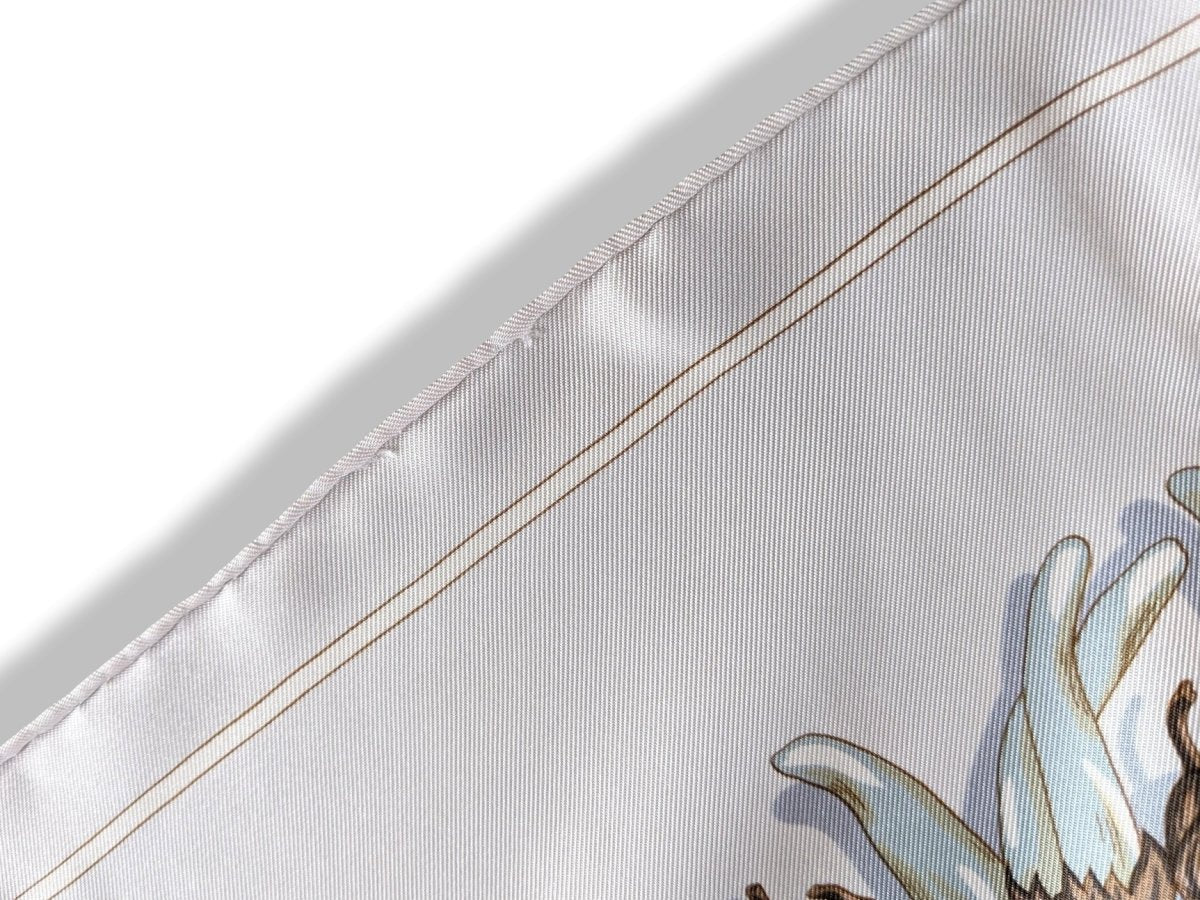 Hermes 2001 Beige White AU PAYS DES EPICES by Annie Faivre Twill 9O