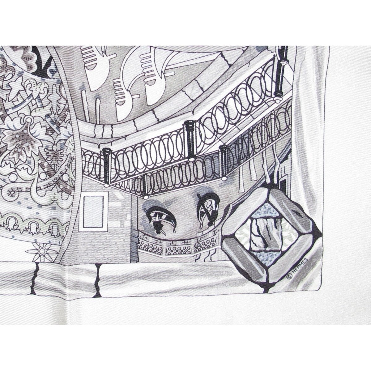 Hermes Trophees de Venise by Julia Abadie Twill 90