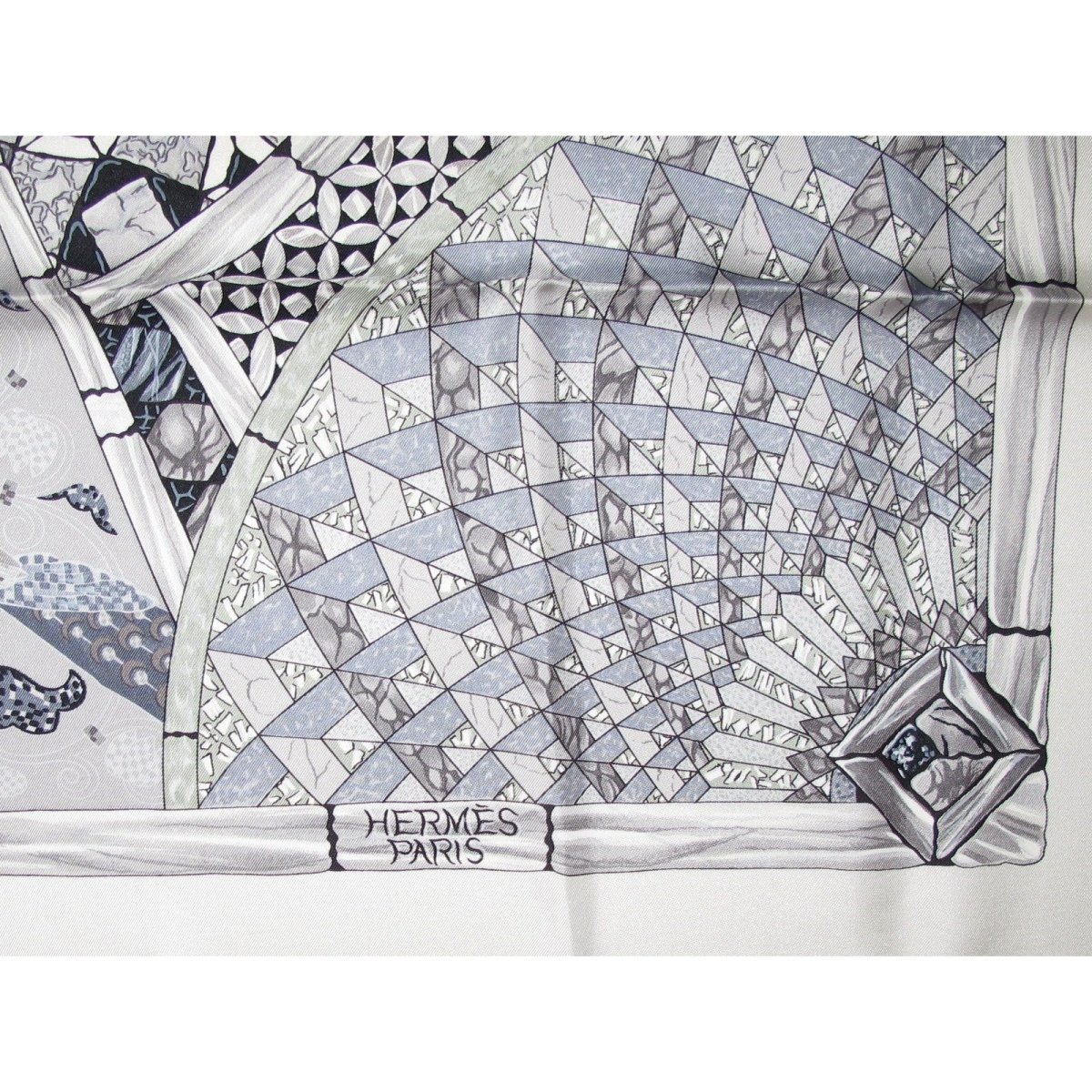 Hermes Trophees de Venise by Julia Abadie Twill 90