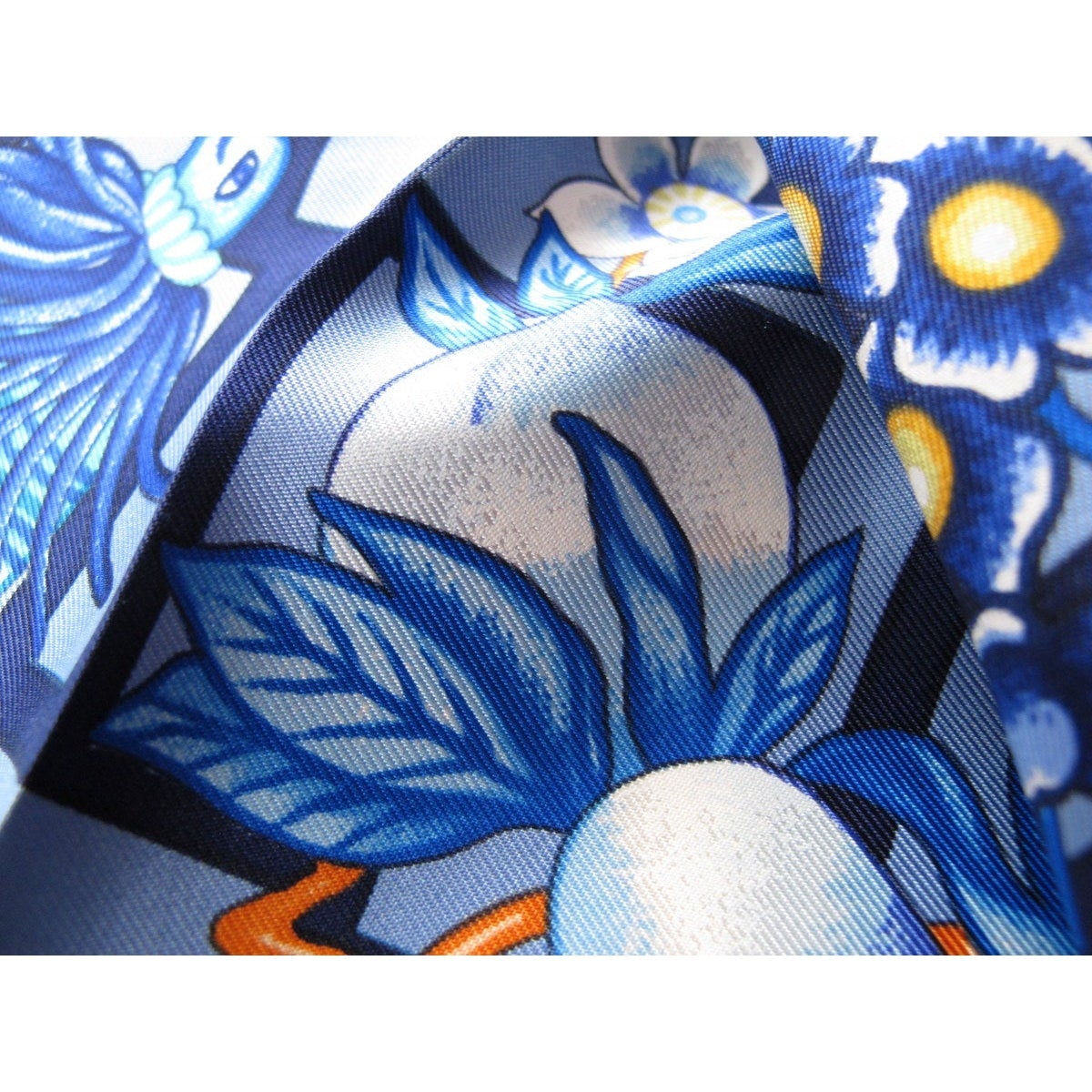 Hermes Turandot by N. Hidaka Twill 90