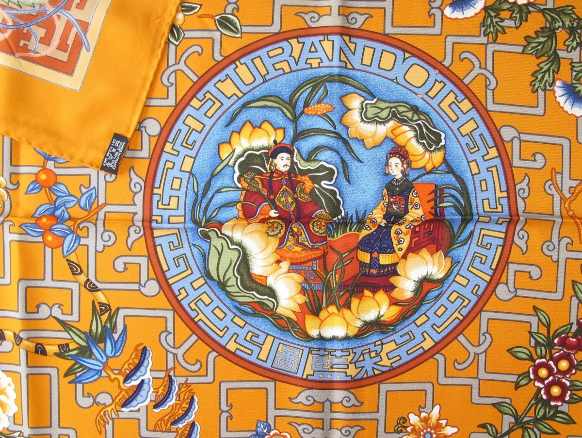 Hermes Turandot by N. Hidaka Blanc Matte Overlay Twill 90
