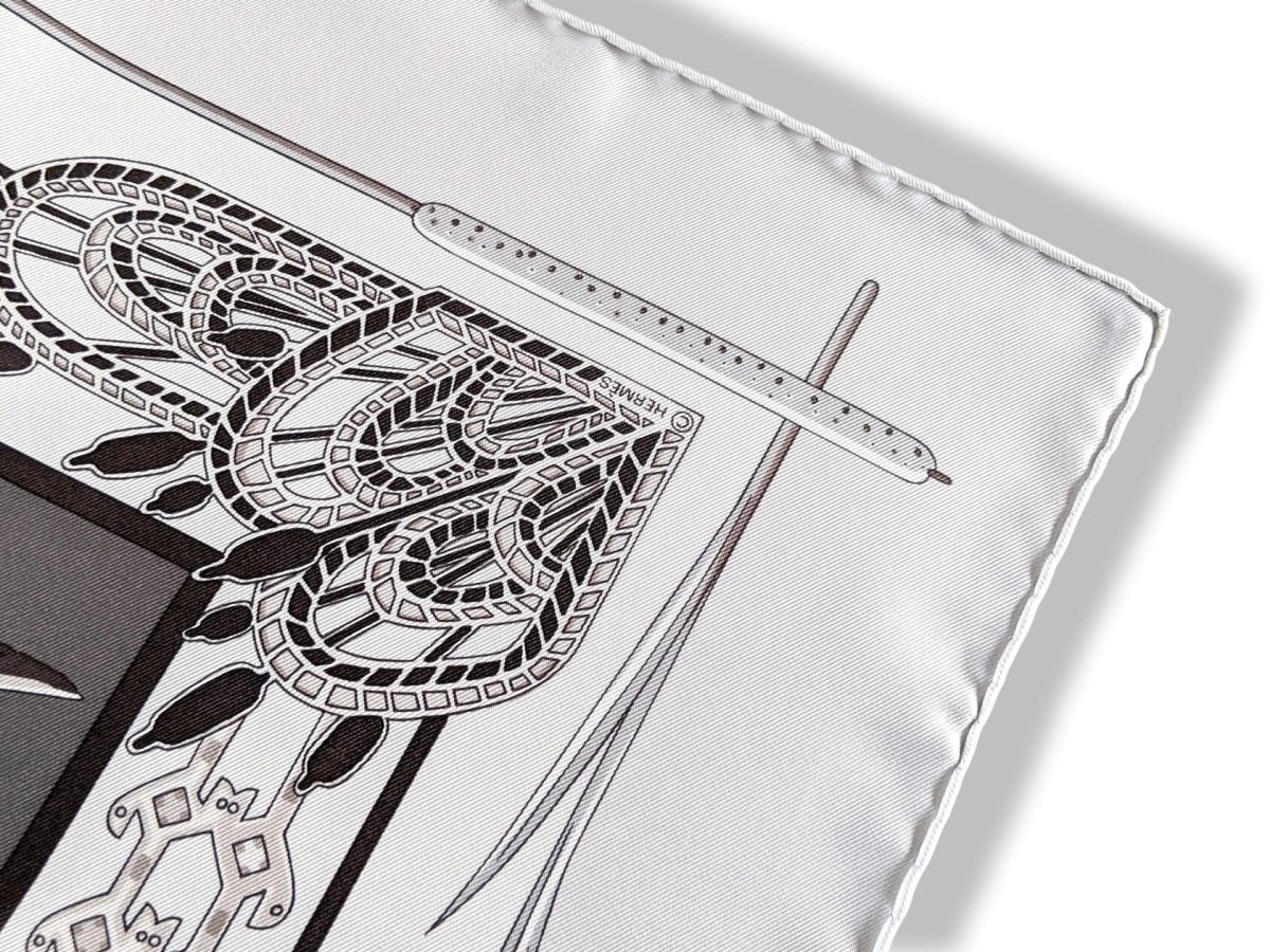 Hermes 2003 Sepia/Grey Birds LIBRES COMME L'AIR by Annie Faivre, New!