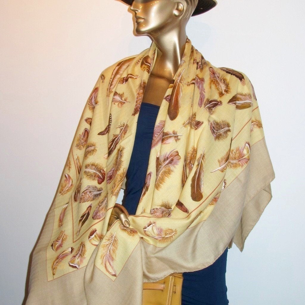 Hermes 2004 Beige Banana PLumes  cashmere shawl