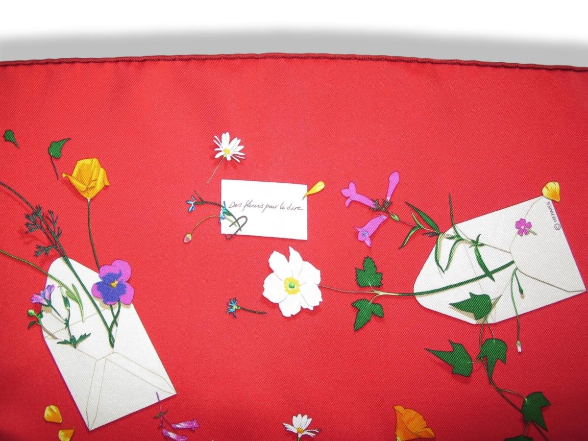 Hermes 2006 Rouge DES FLEURS POUR LE DIRE by Leigh P. Cooke Gavroche Pocket Scarf 45 cm - poupishop