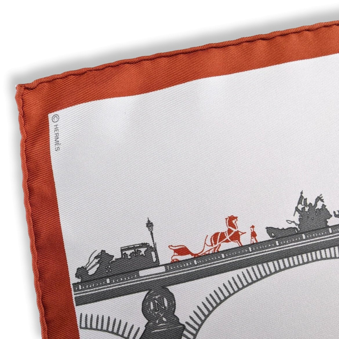 Hermes 2006 Rust/White/Grey Special Issue Paris in the Air - L'air de Paris Pont de Paris Twill Gavroche 42cm - poupishop
