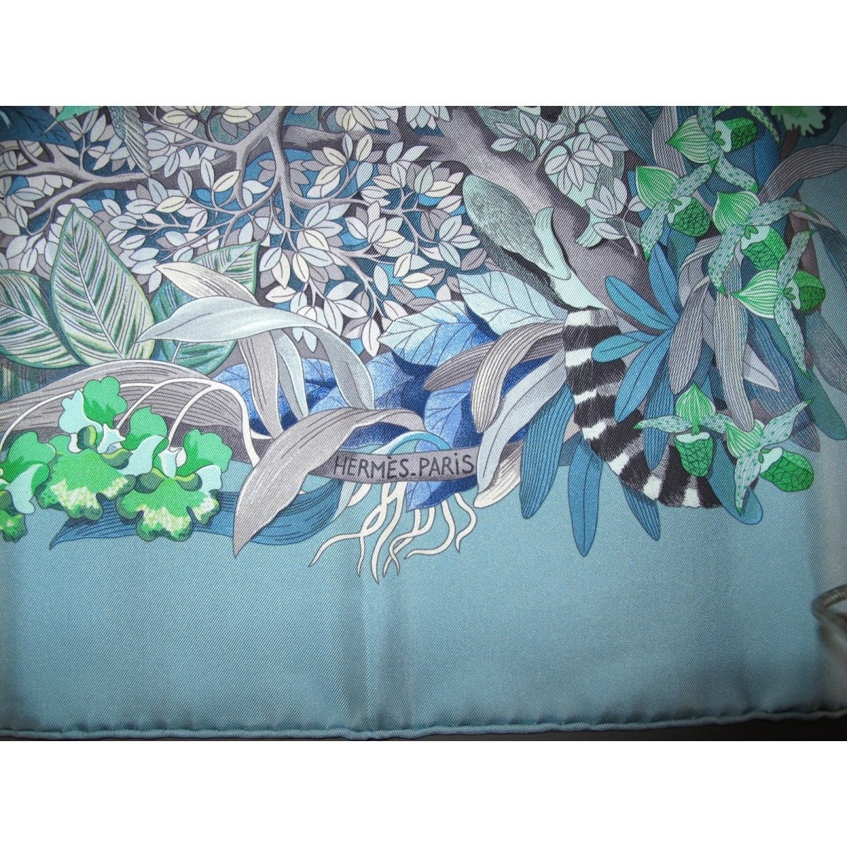 Hermes 2007 Celadon Au Coeur de la Vie by Aline Honore Twill 90cm Scarf, New! - poupishop