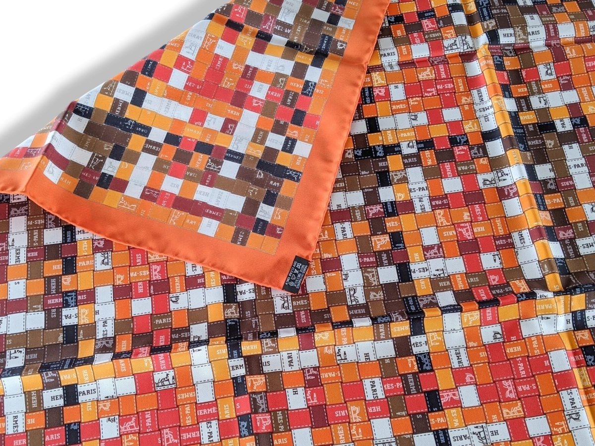 Hermes 2007 Orange/Marron BOLDUC AU CARRE by Caty Latham Twill 90, New!