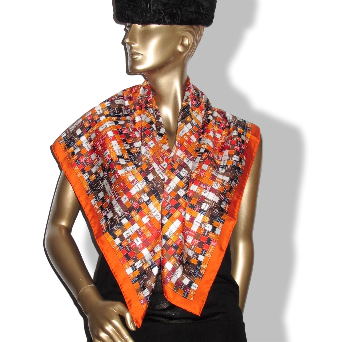 Hermes 2007 Orange/Marron BOLDUC AU CARRE by Caty Latham Twill 90, New!