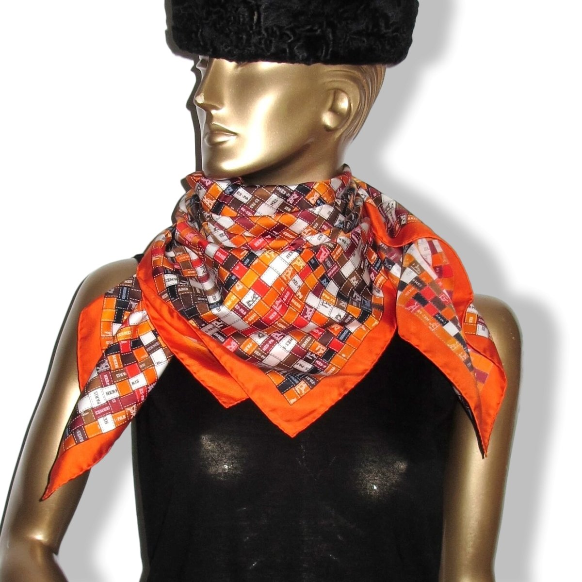 Hermes 2007 Orange/Marron BOLDUC AU CARRE by Caty Latham Twill 90, New!