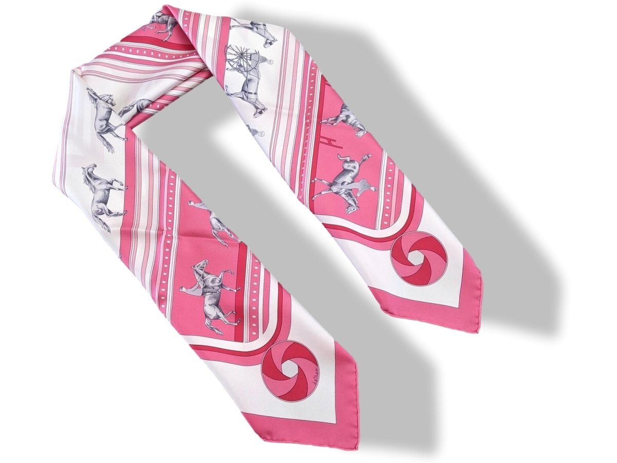 Hermes 2007 Rose Bonbon/Blanc/Gris Special Issue Jumping SEQUENCES FEI by Caty Latham Twill 90, Rare, NEW!