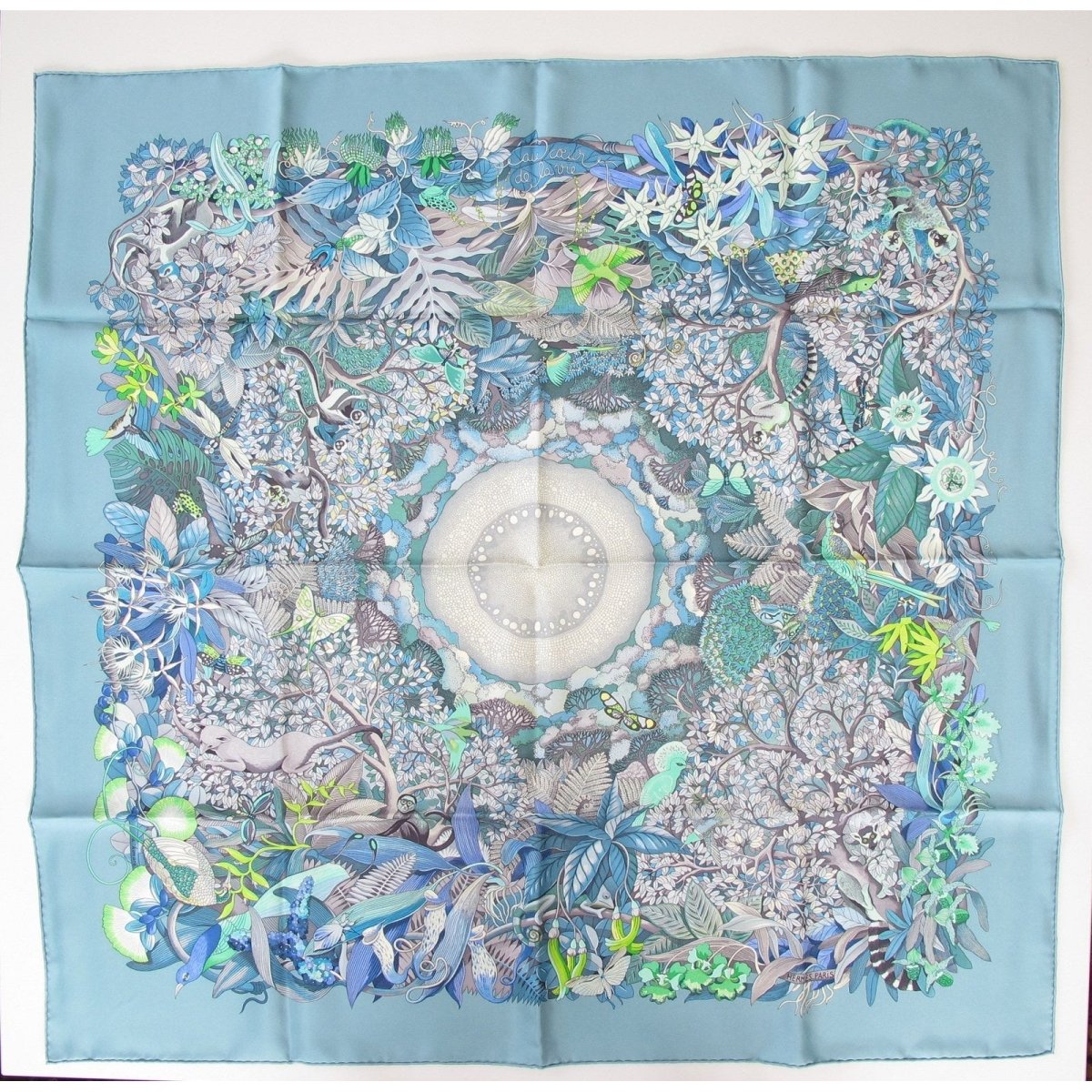 Hermes 2007 Sky Blue Au Coeur de la Vie by Aline Honore Twill 90 Scarf, New! - poupishop