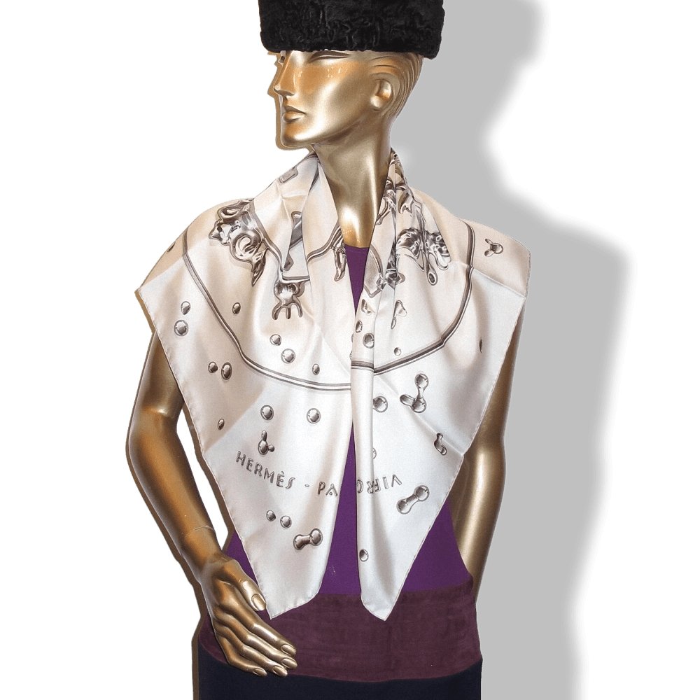 Hermes Vif Argent by Dimitri Rybaltchenko Twill 90