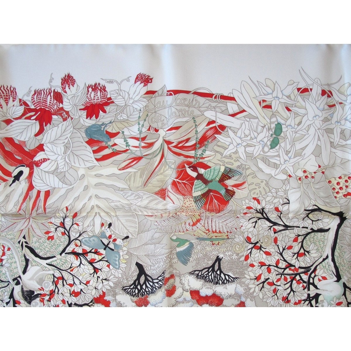 Hermes Au Coeur de la Vie by Aline Honore Twill 90
