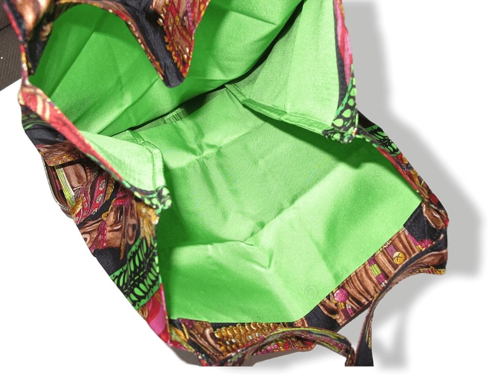 Hermes La danse du cheval Marwari by Annie Faivre Silky Pop Bag