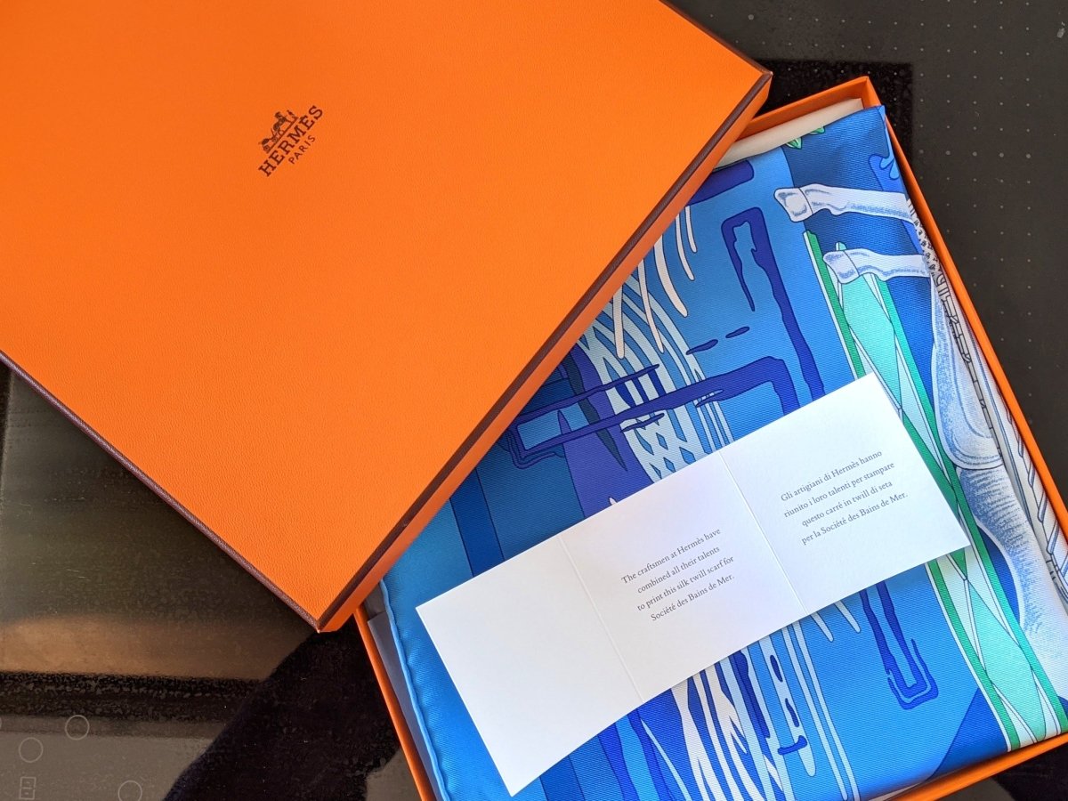 Hermes 2008 Bleu Special Issue MONTE CARLO for SOCIETE DES BAINS DE MER by Joachim Metz Twill 90, Box with small SBM card! - poupishop