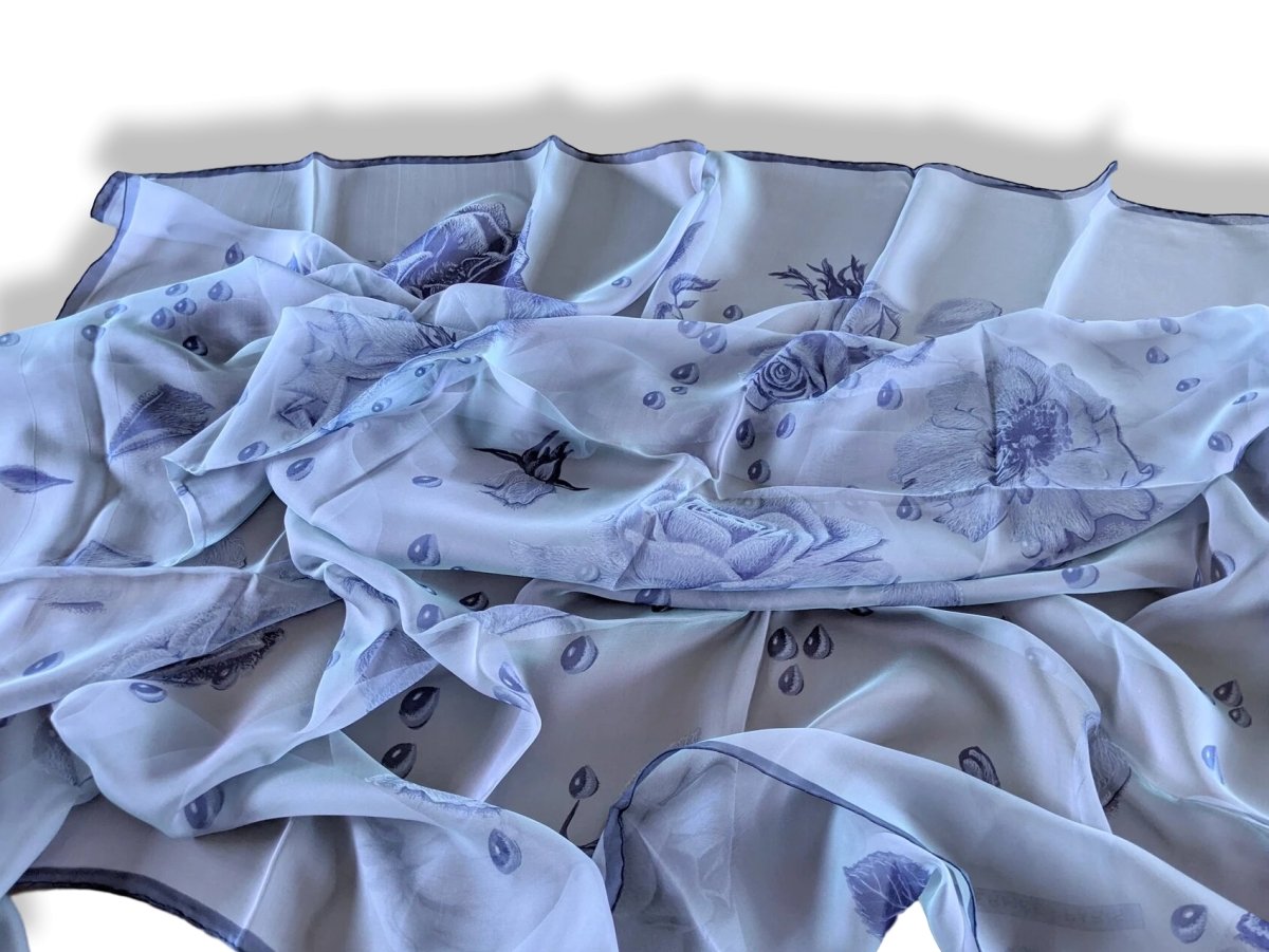 Hermes 2008 Blue LA ROSEE Mousseline of Silk Changeante Muslin 140 , NIB!