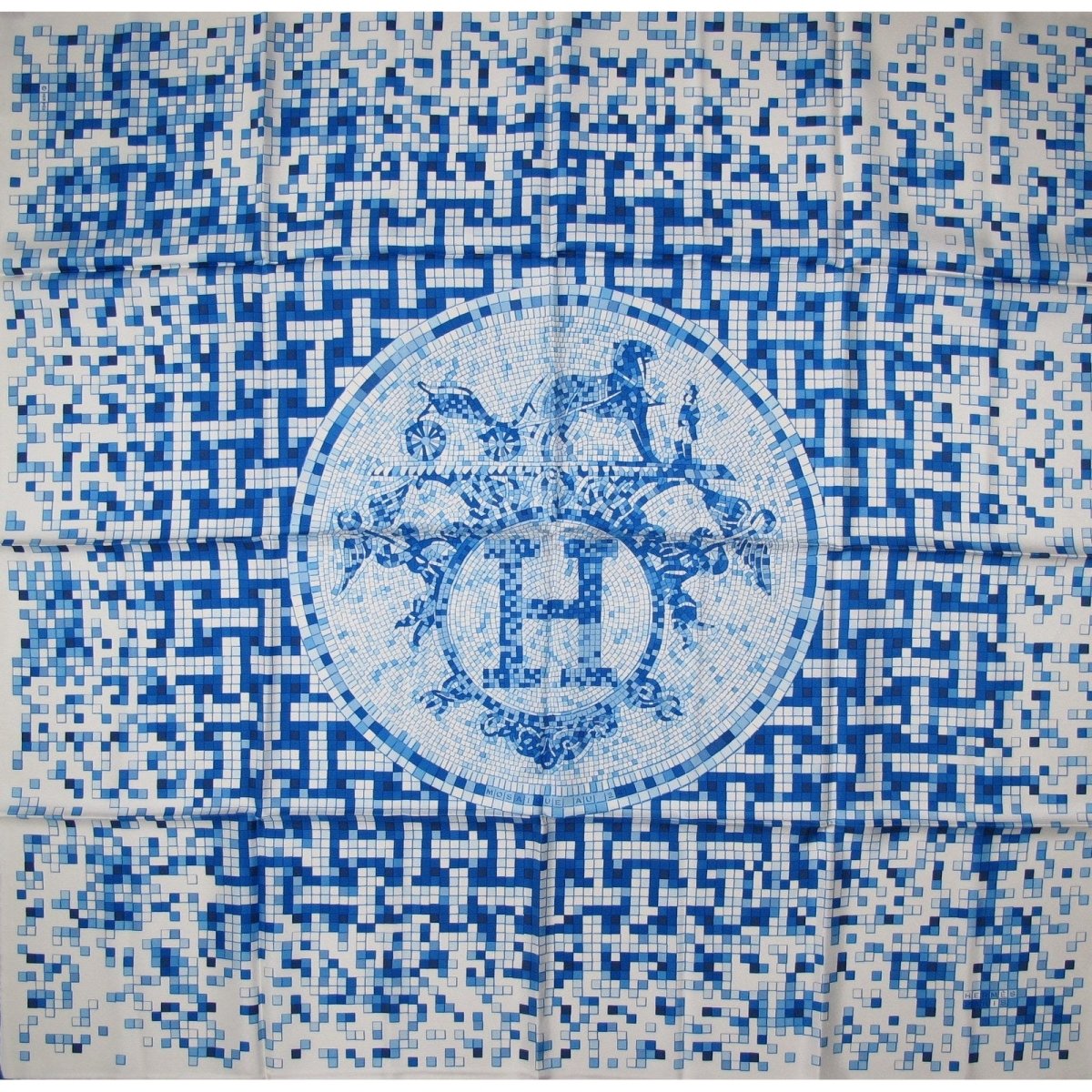 Hermes Mosaique au 24 Faubourg Twill 90 