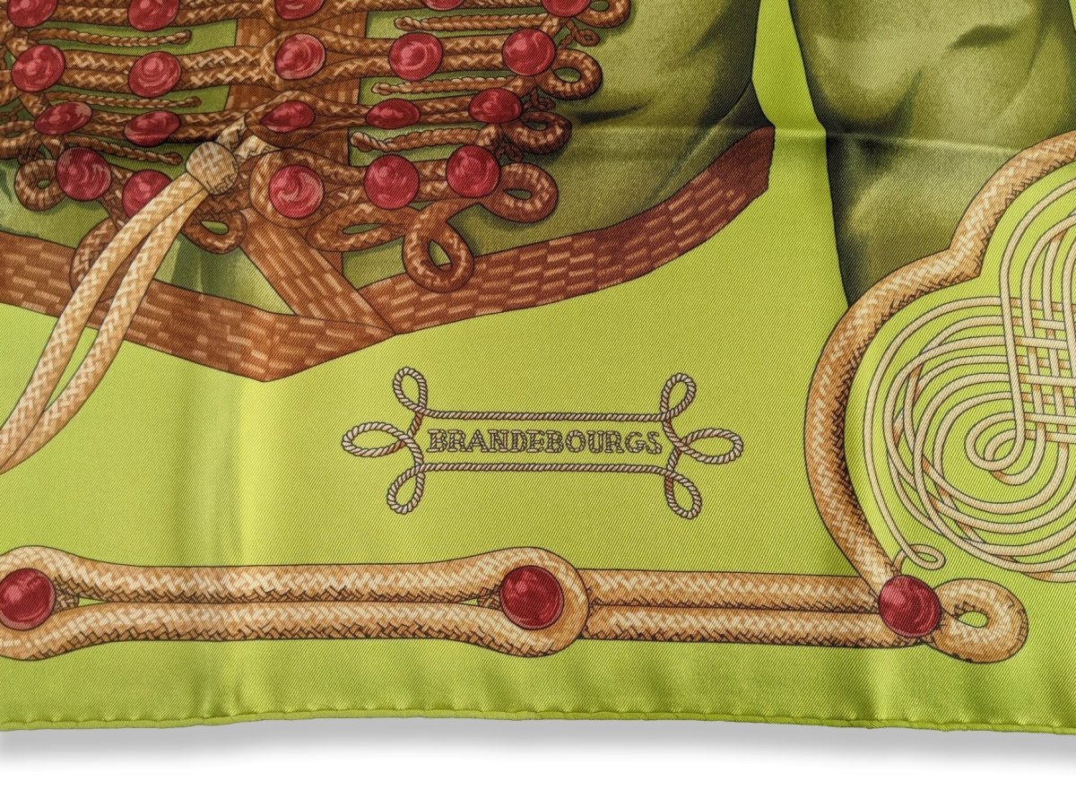 Hermes 2008 Vert Anis BRANDEBOURG by Caty Latham Vintage Silk 70 cm