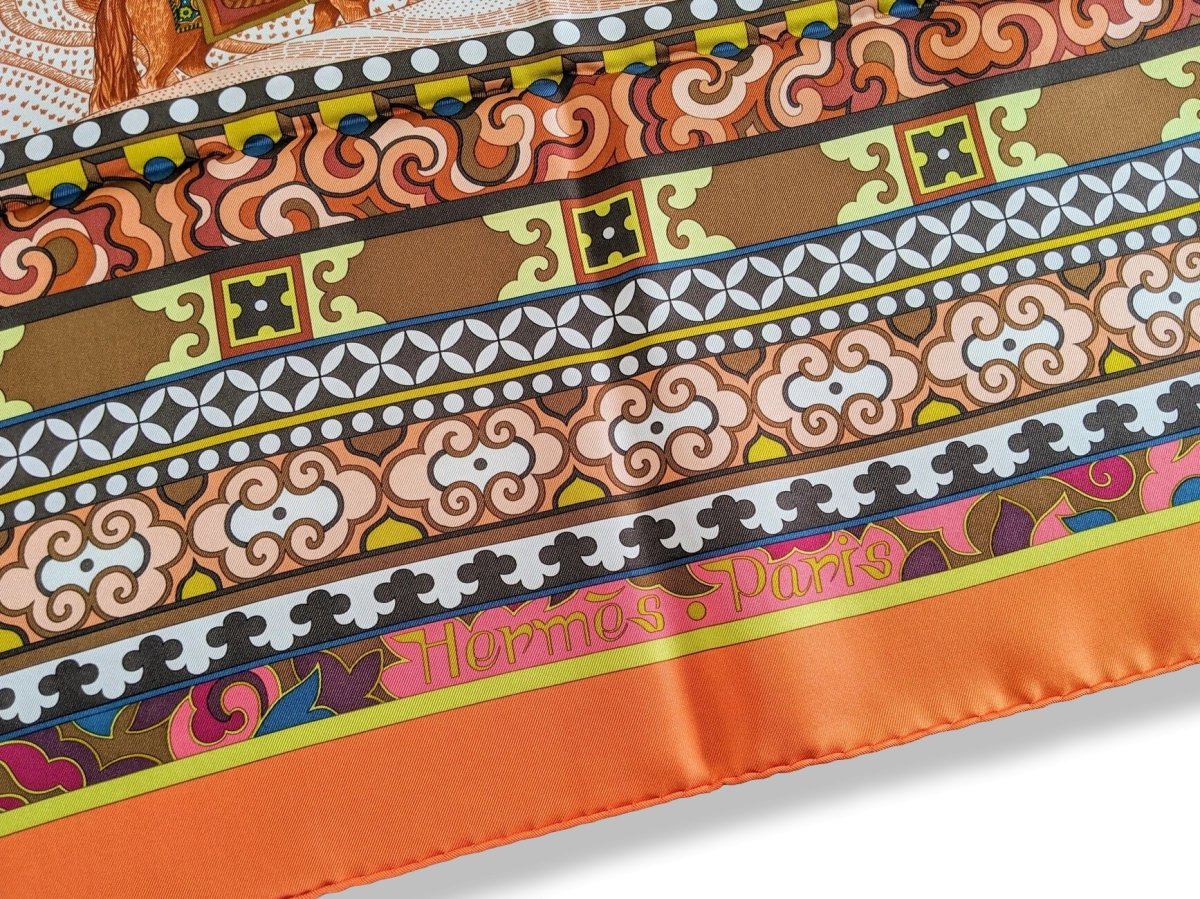 Hermes 2009 Orange/Mutli LA FEMMME AUX SEMELLES DE VENT by Aline Honore