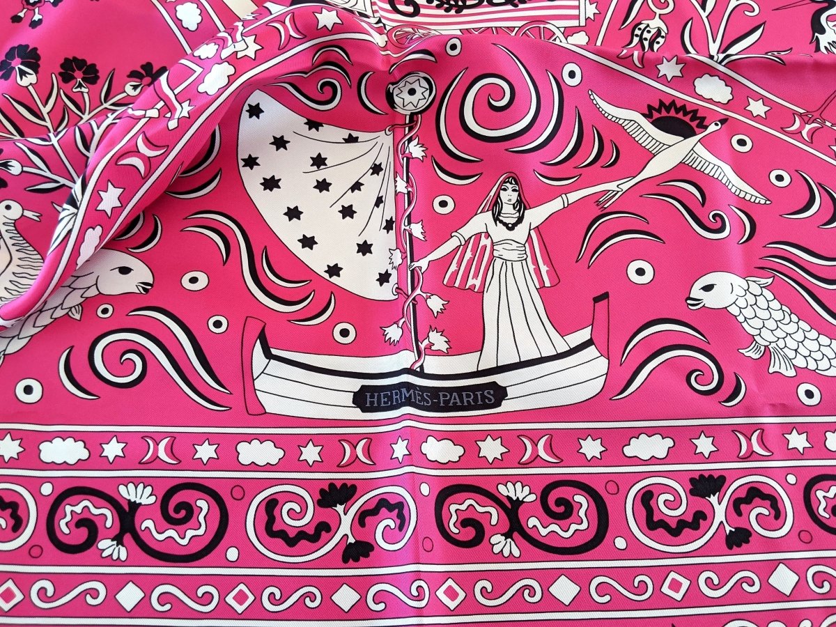 Hermes 2009 Rose Vif/Blanc PEUPLE DU VENT Silk Shawl 140, NIB!