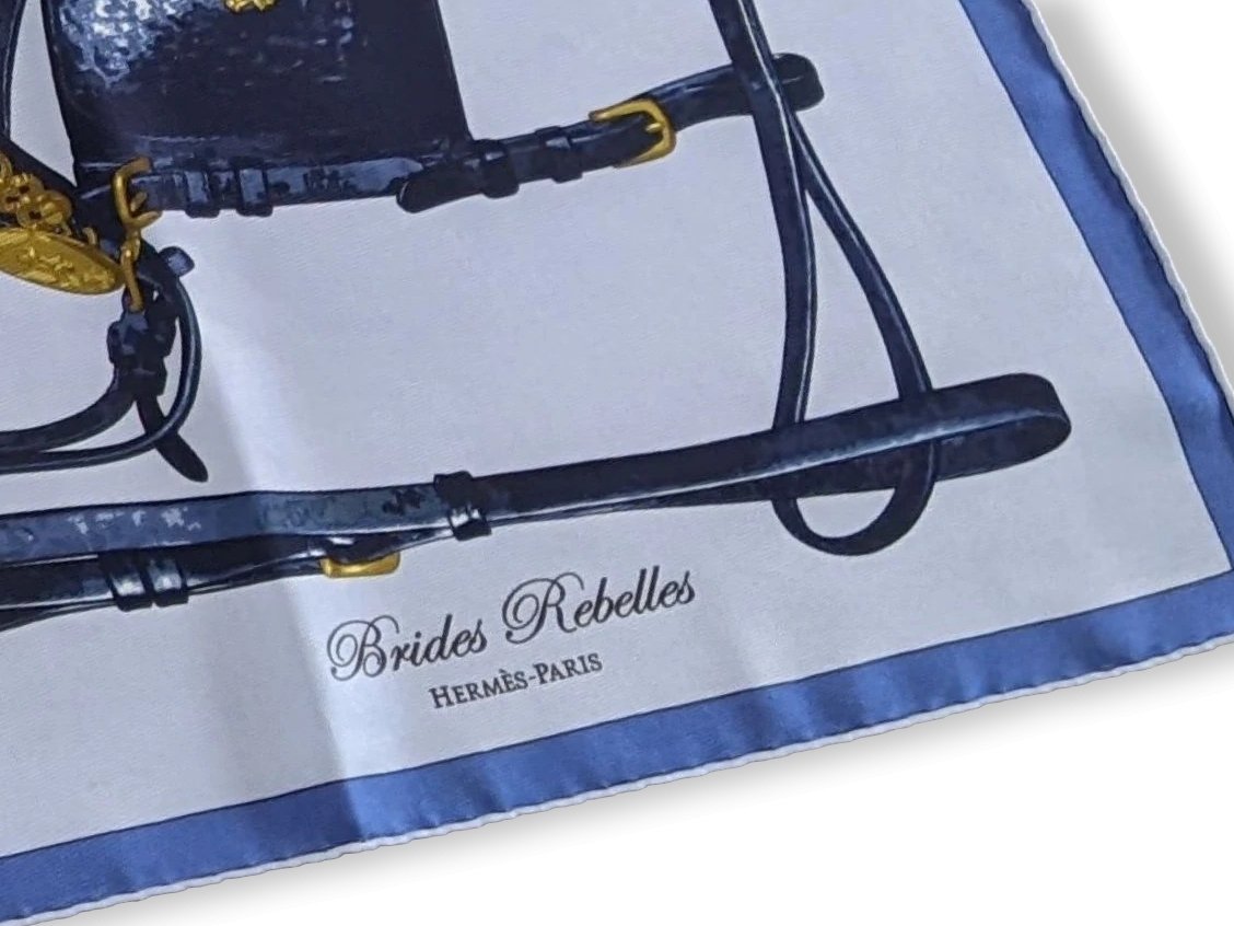 Hermes 2010 Bleu "Brides Rebelles" by Benoit Pïerre Emery Twill Carre 90cm x 90cm cm - poupishop