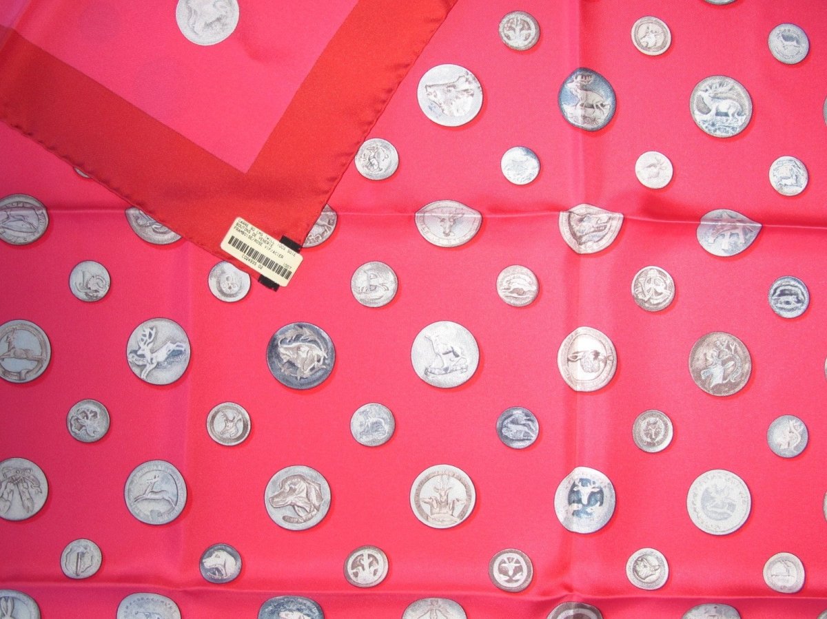 Hermes 2010 cw02 Raspberry & Hot Pink Boutons de Veneries by Wlodek Kaminski Twill 90cm, NWT! - poupishop