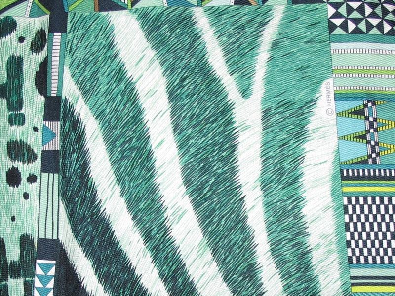 Hermes 2010 Green Green Pelages et Camouflages by Aline Honore Twill 90cm, New! - poupishop