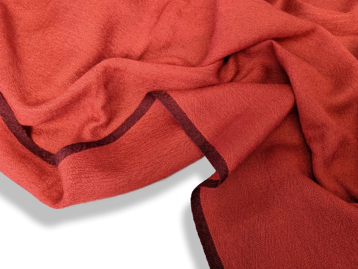Hermes 2010 Red-Orange/Bordeau Fringed 100% Hand Woven Cashmere in Nepal Shawl 200 x 200 cm, New! - poupishop