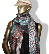 Hermes 2011 Ebene/Pink/Green FLEURS D'INDIENNES by Aline Honoré Twill Silk 140 Scarf Shawl