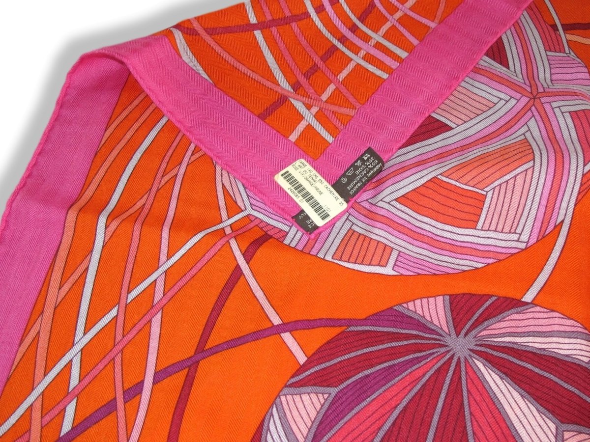 Hermes 2011 Rose Vif/Orange/Prune L' ART DU TEMARI by Nathalie Vialars Cashmere Shawl 140, NWTIB!