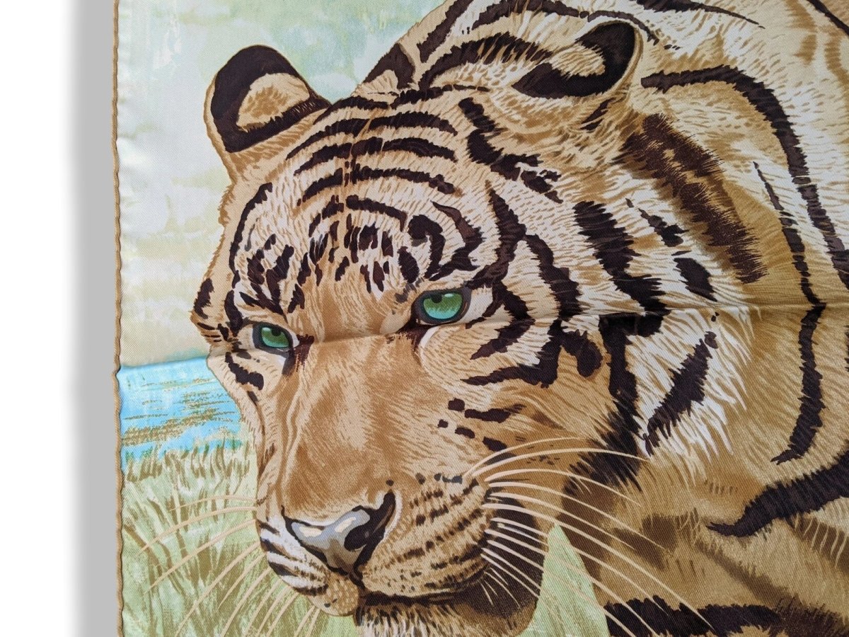 Hermes 2012 Beige Bleu Tigre du Bengal by Robert Dallet Twill 90