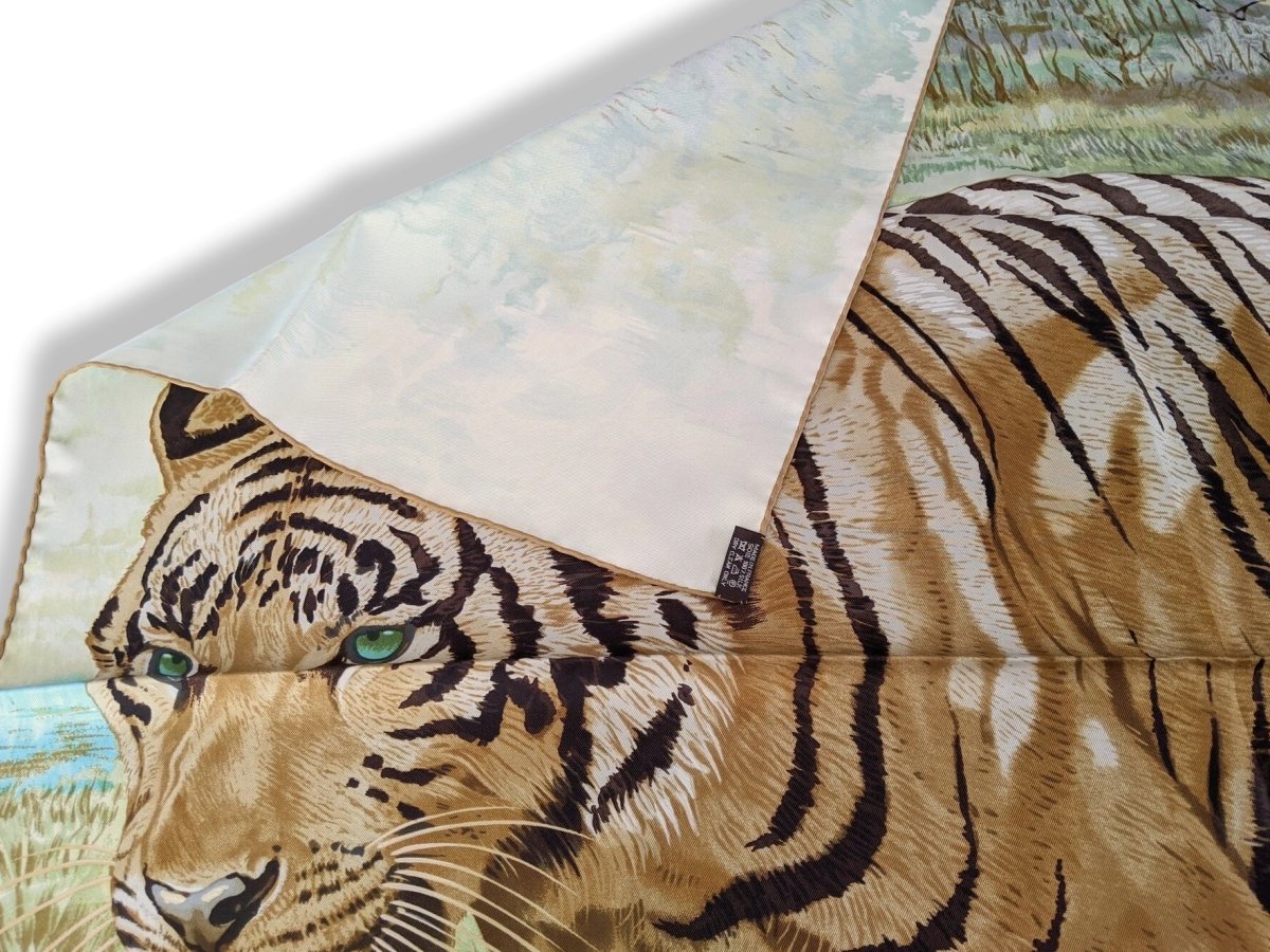 Hermes 2012 Beige Bleu Tigre du Bengal by Robert Dallet Twill 90