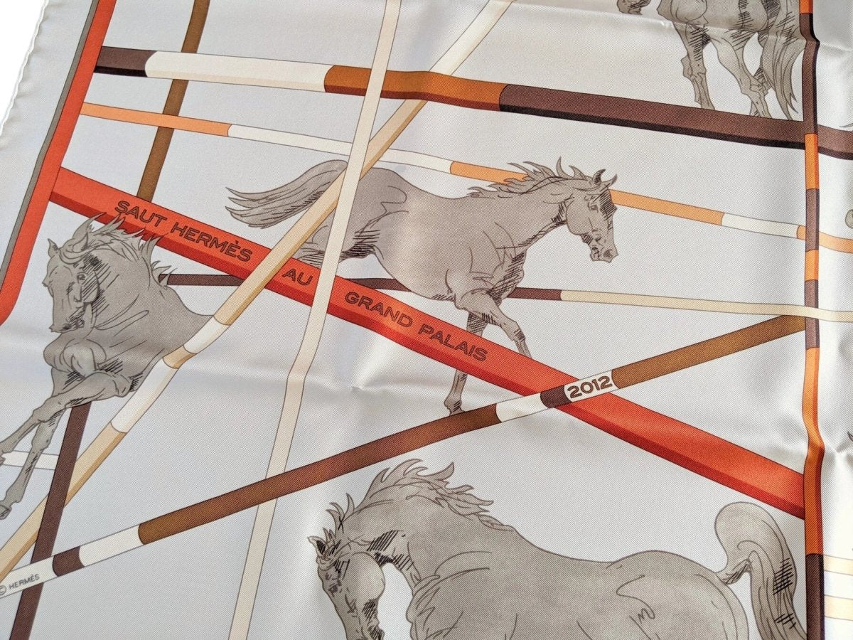 Hermes 2012 Beige Mastic SAUT D' OBSTACLE Special Issue SAUT AU