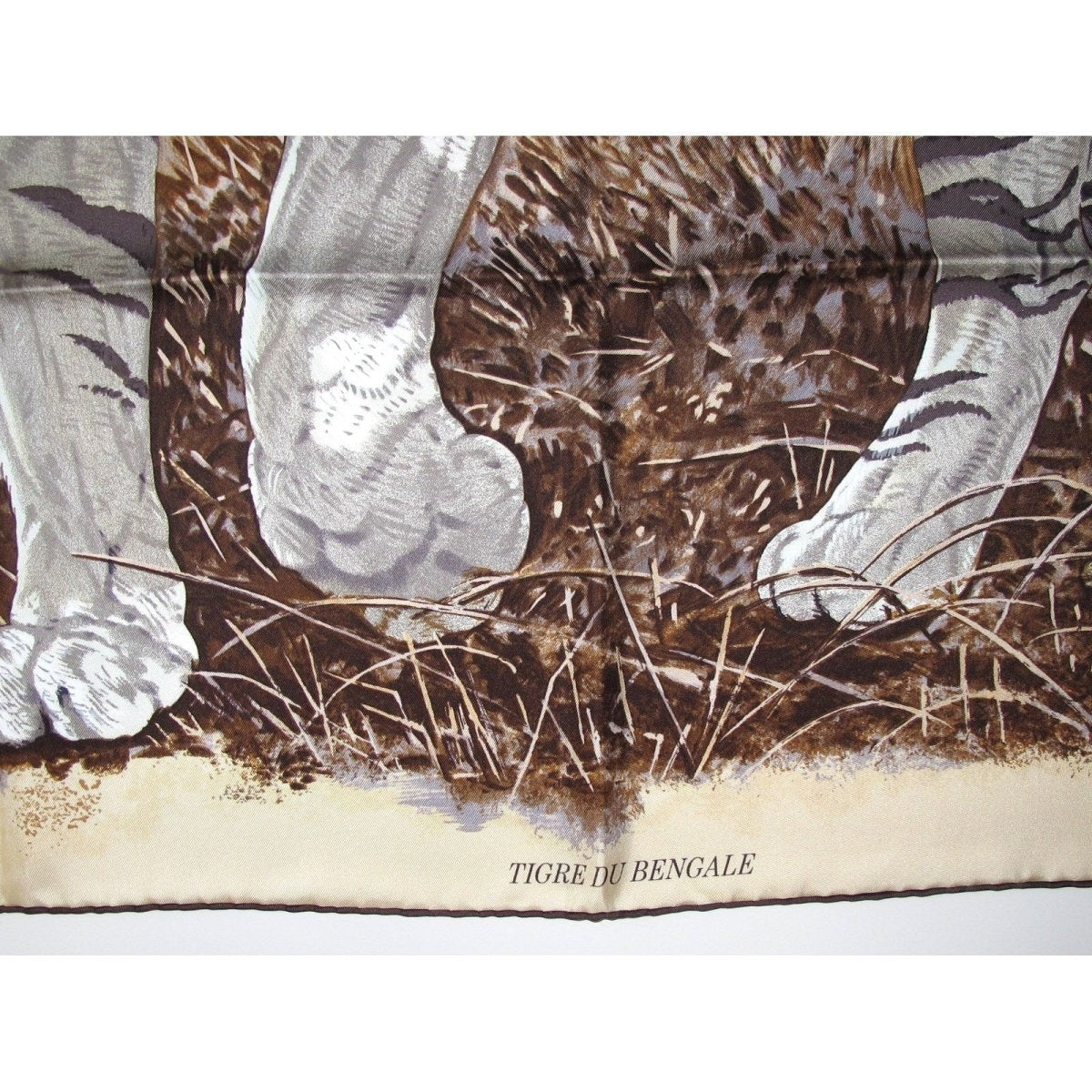 Hermes 2012 Beige Tigre du Bengal by Robert Dallet Twill 90, NIB! - poupishop