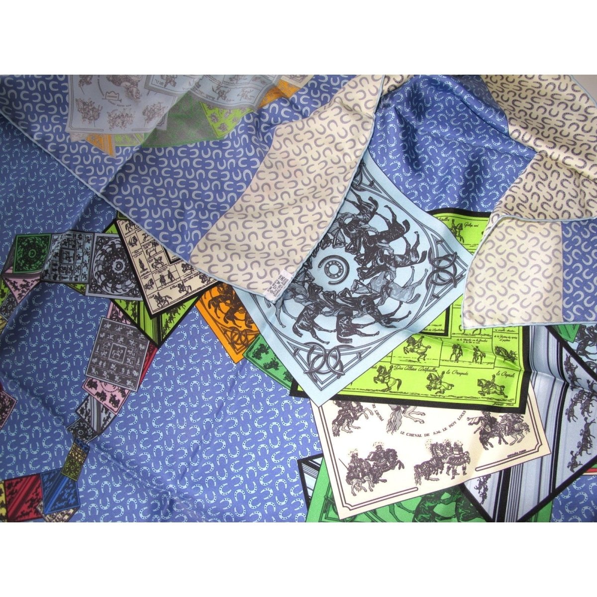  Hermes 2012 Blue A Cheval sur mon Carre Twill Silk 90