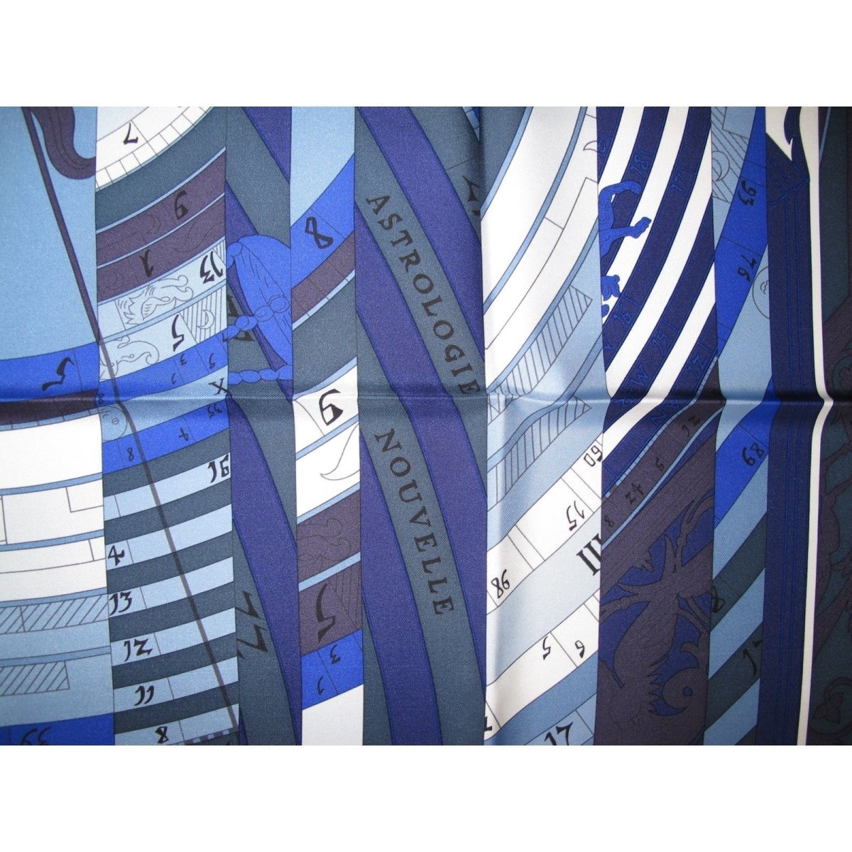 Hermes 2012 Blue White Astrologie Nouvelle Twill 90