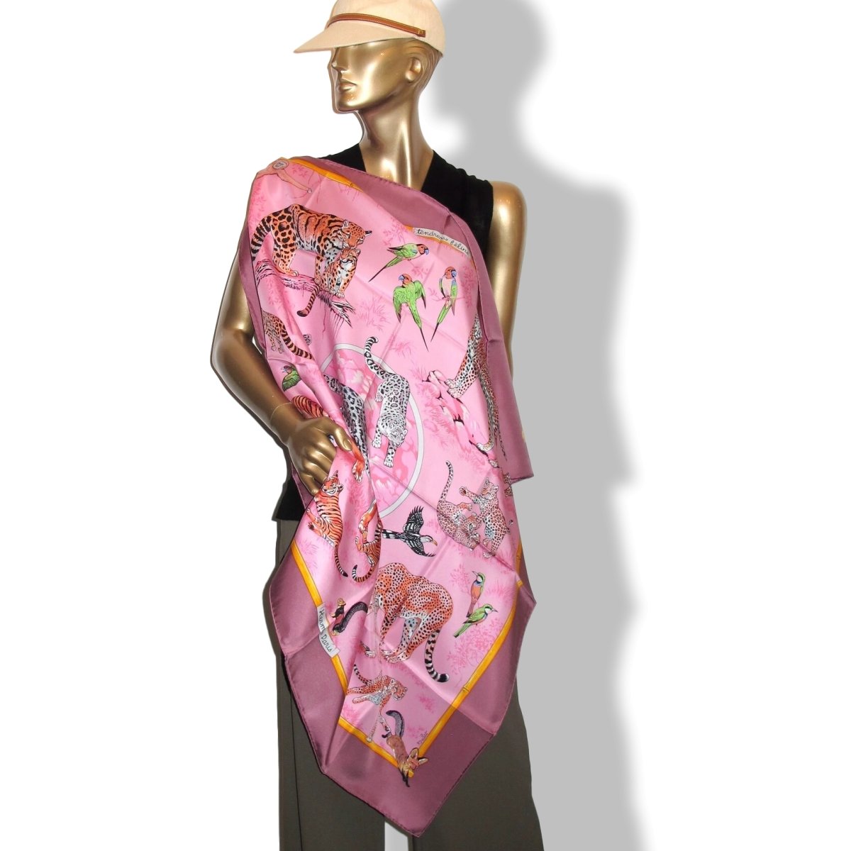 Hermes 2012 Bois de Rose/Rose TENDRESSE FELINE by Robert Dallet Blanc Matt Overprint Twill 90, New!