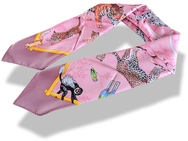 Hermes 2012 Bois de Rose/Rose TENDRESSE FELINE by Robert Dallet Blanc Matt Overprint Twill 90, New!