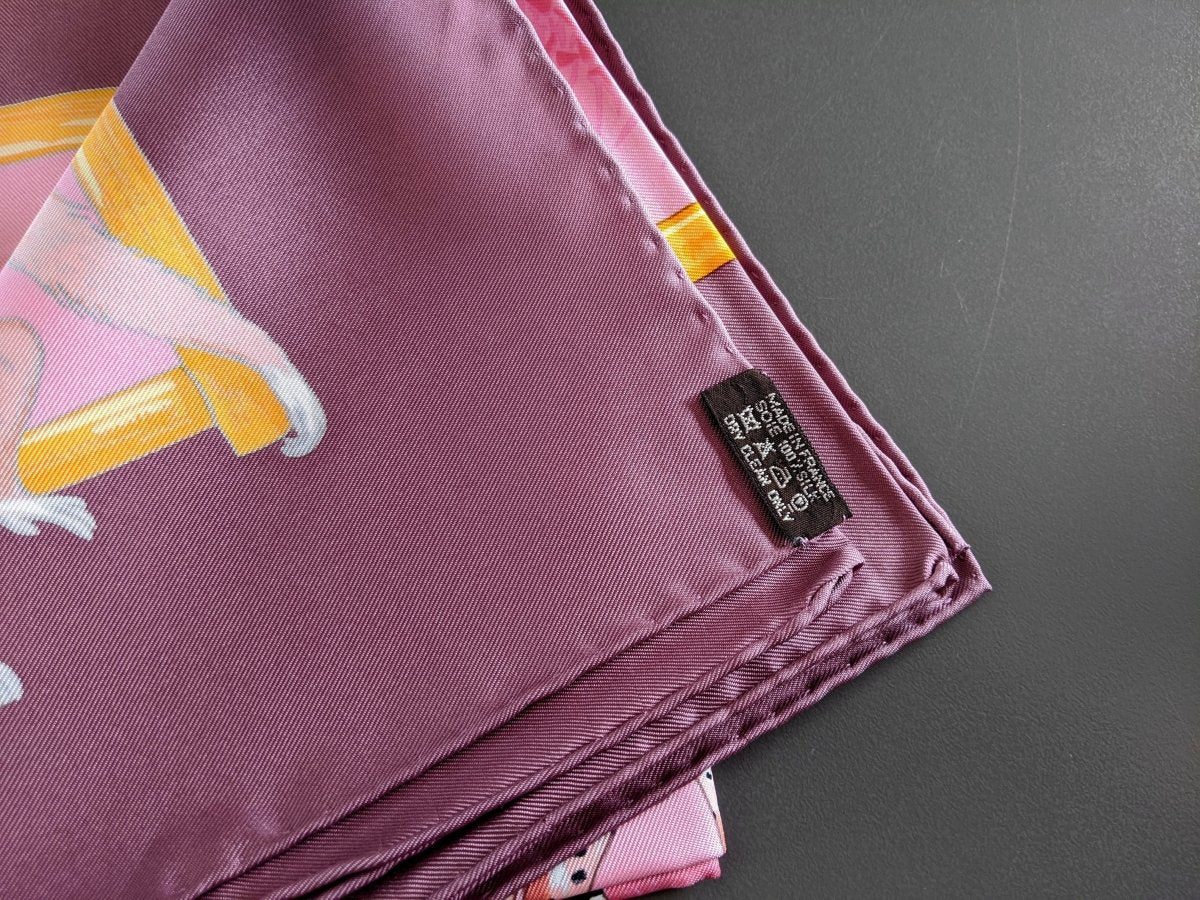 Hermes 2012 Bois de Rose/Rose TENDRESSE FELINE by Robert Dallet Blanc Matt Overprint Twill 90, New! - poupishop