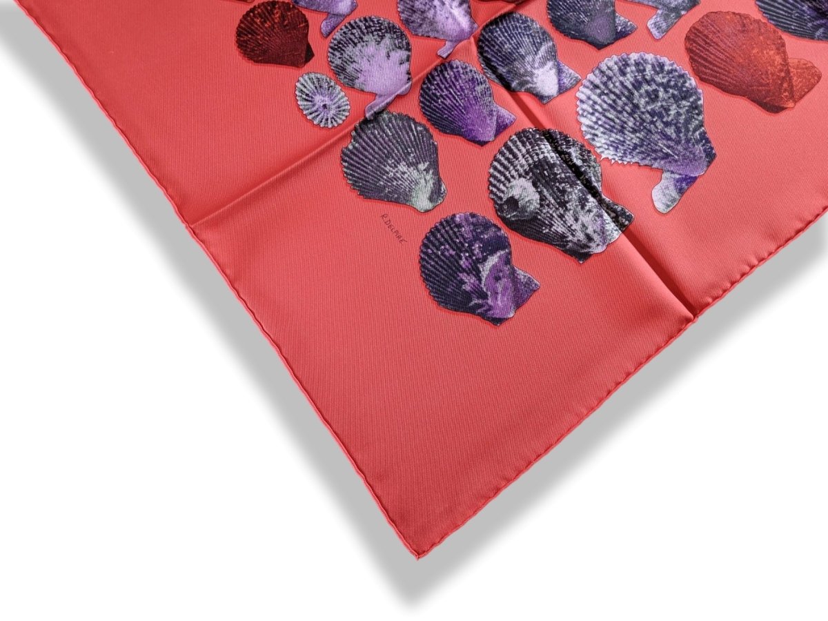 Hermes 2012 Bourguinvillier/Gris/Violet COQUILLES by Robert Delpire Twill 90, New!