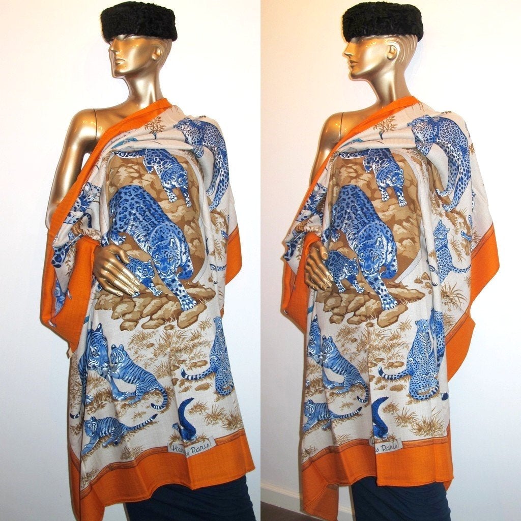 Hermes cw01 Tendresse feline Shawl